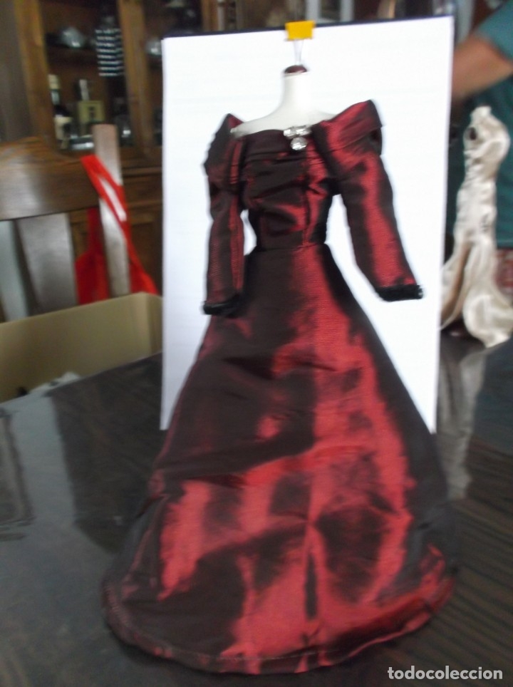 Vestido En Miniatura De Bette Davis En Eva Al D Buy Other Collectibles At Todocoleccion 175440004