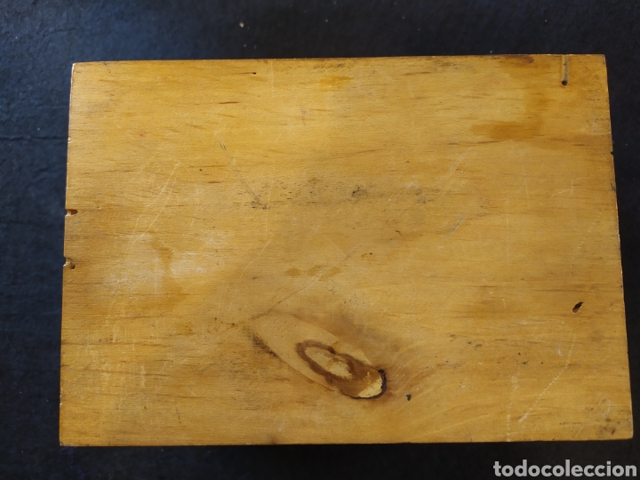 Coleccionismo: Caja de madera, tabaquera y cigarrera. - Foto 4