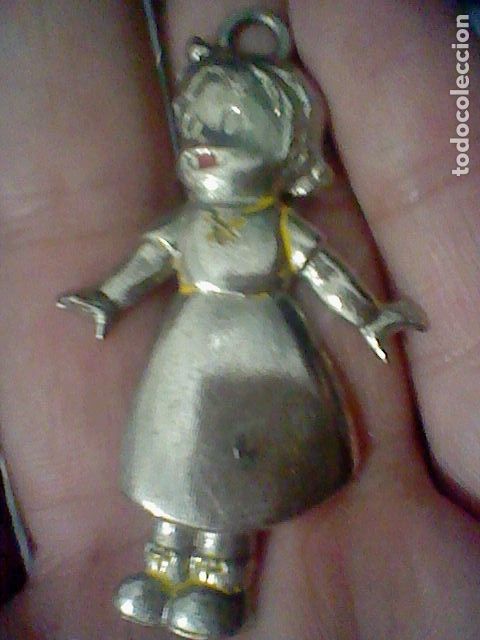 Coleccionismo: HEIDI COLGANTE MEDALLA LEER