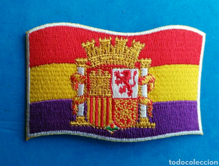 Coleccionismo: PARCHE BANDERA. - REPUBLICA ESPA&Ntilde;OLA - EL ENVIO ESTA INCLUIDO EN EL PRECIO.