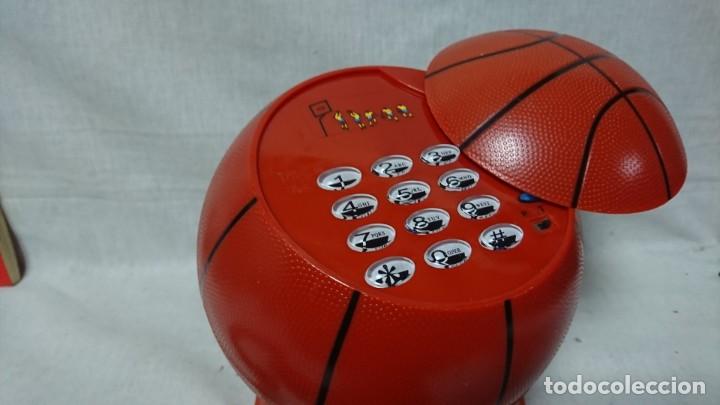 Coleccionismo: TEL&Eacute;FONO FORMA DE BAL&Oacute;N DE BALONCESTO, FUNCIONANDO - Foto 4