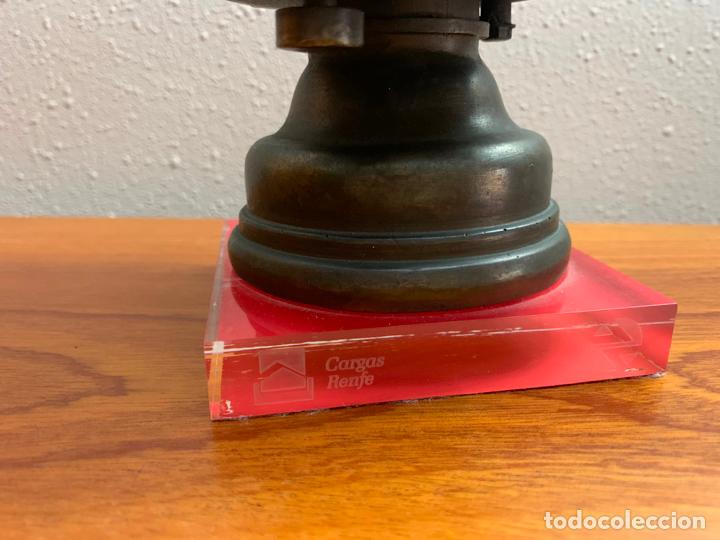 Coleccionismo: RENFE FAROL SOBRE PEANA - Foto 6