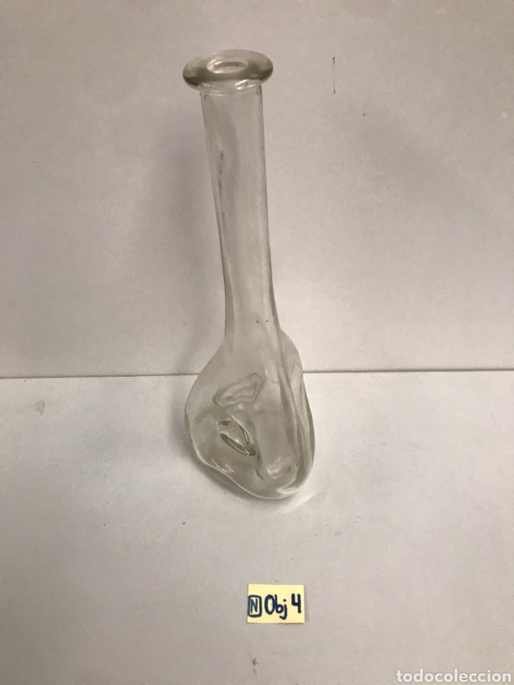 Coleccionismo: Antiguo florero de cristal - Foto 2