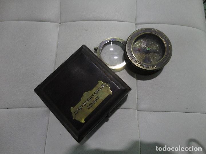 Coleccionismo: BRUJULA CON LUPA - Foto 2