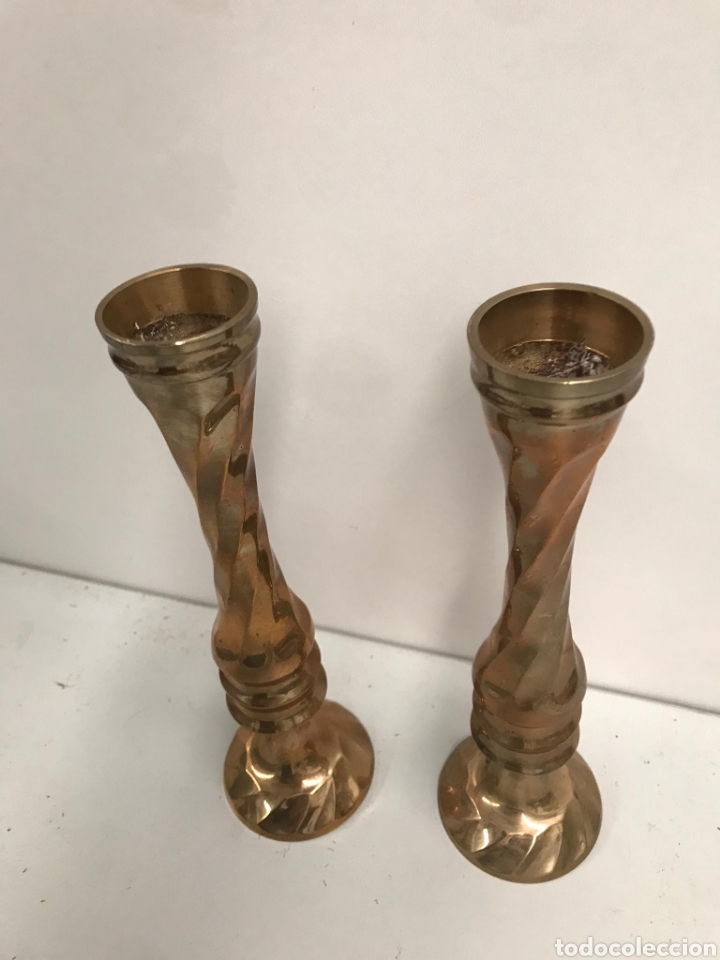 Coleccionismo: Antiguos pareja de candelabros - Foto 2