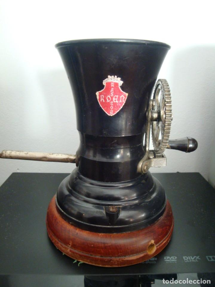 Coleccionismo: MAQUINA DE LLENAR CIGARRILLOS - Foto 1