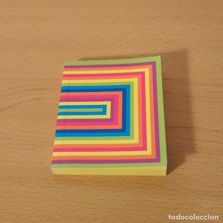Coleccionismo: Bloc de notas con estampado l&iacute;neas de colores. Publicidad Evax.