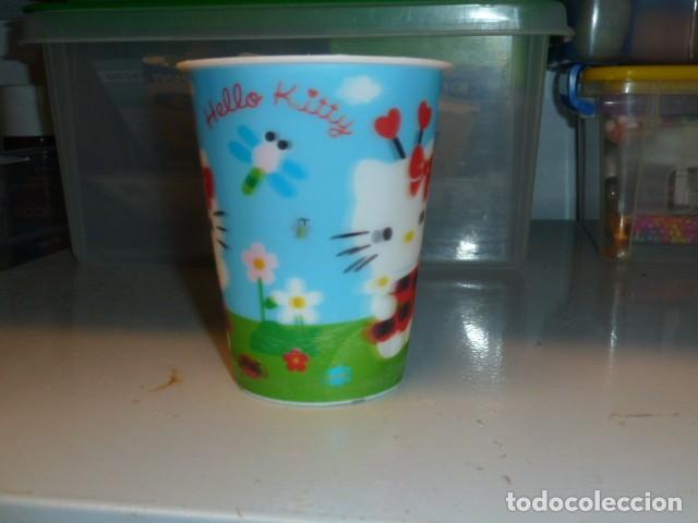 Coleccionismo: Vaso pl&aacute;stico lenticular. Hello Kitty. Nocilla - Foto 2