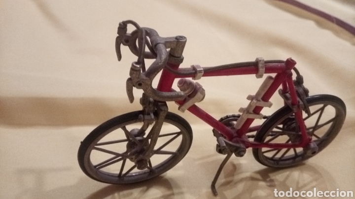 Coleccionismo: Miniatura bicicleta antigua - Foto 1