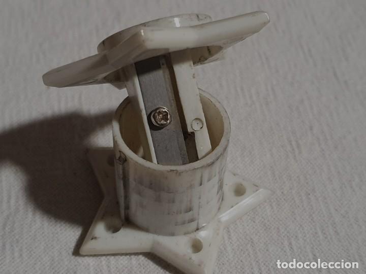 Coleccionismo: Sacapuntas antiguo - pencil sharpener 541 - MBC - Foto 4