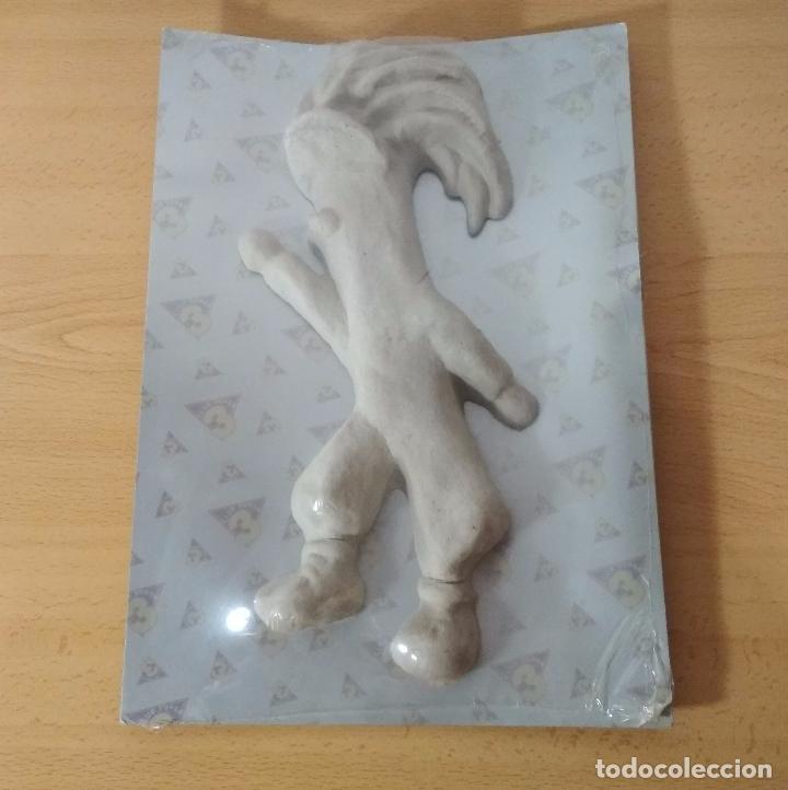 Coleccionismo: Figura de cart&oacute;n piedra para pintar y decorar. Flash. Club s&uacute;per 3. TVC. A&ntilde;os 90. Manualidades.