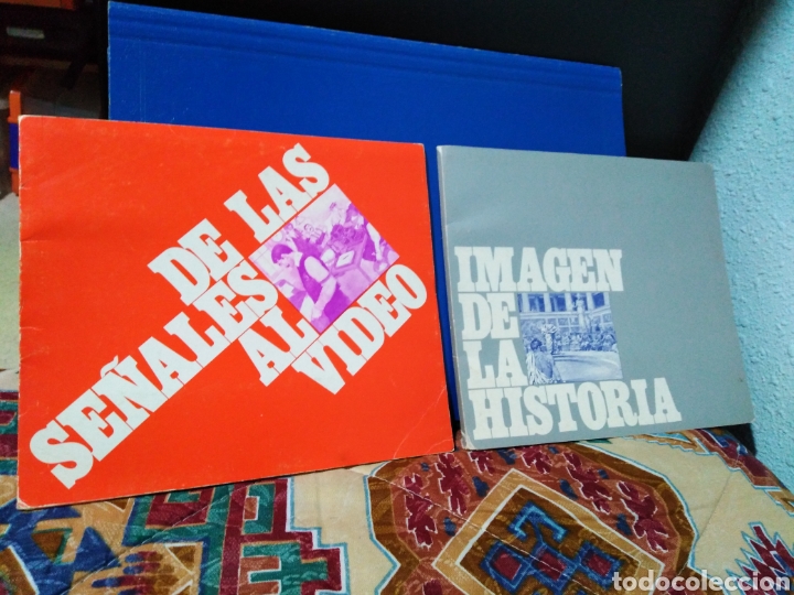 Collectionnisme: Lote de 40 l&aacute;minas en 2 libros ( de las se&ntilde;ales al video y imagen de la historia )