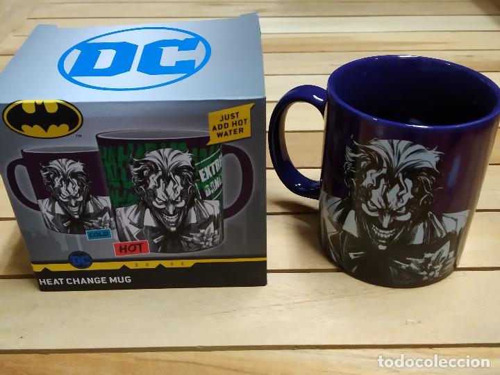 Coleccionismo: Taza DC Joker - M&aacute;gica - Foto 1