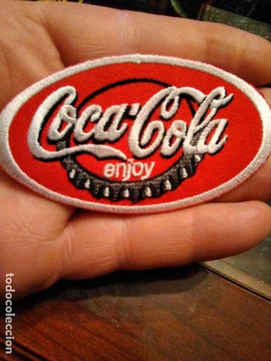 Coleccionismo: Parche tela bordado Coca cola enjoy