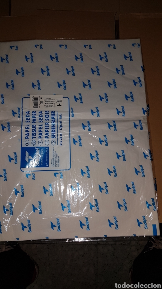 Coleccionismo: Papel seda 51 x 76 - Foto 1