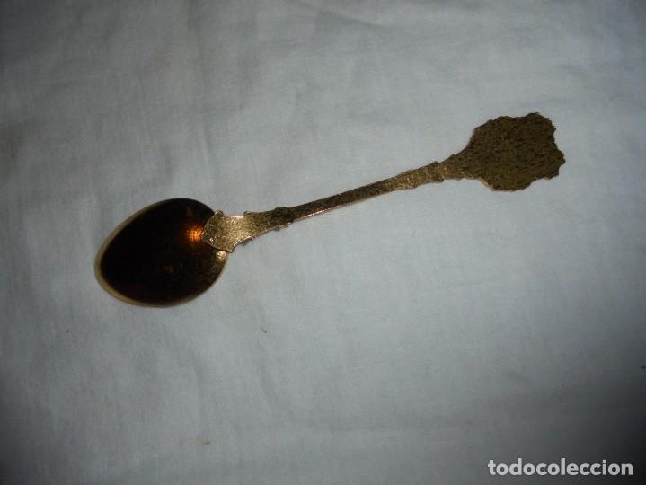 Coleccionismo: CUCHARILLA DORADA CON ESMALTE MOCKBA - Foto 5