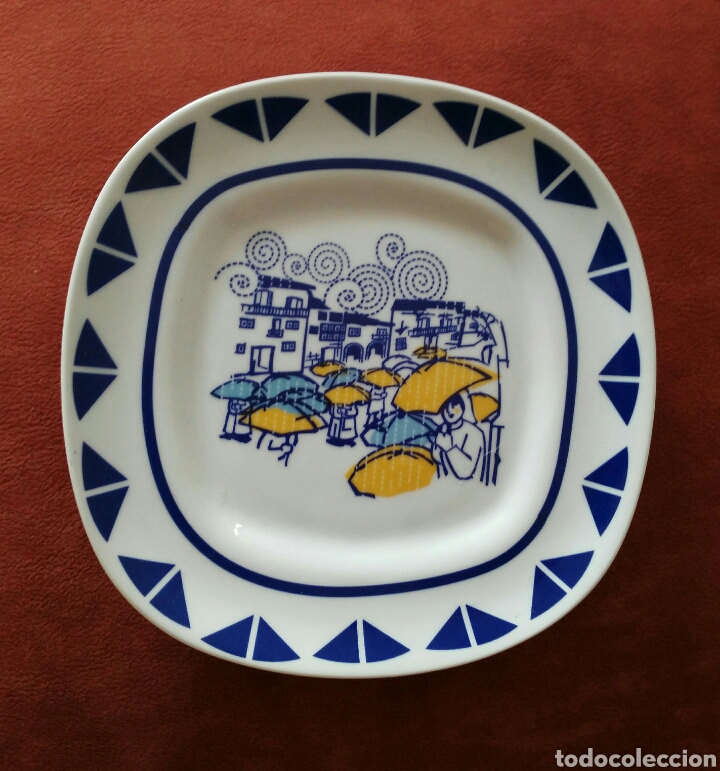 Coleccionismo: DISE&Ntilde;O GALLEGO. MODELO REGITRADO 2004. - LUARADA - PRECIOSO PLATO DE PORCELANA. ENVIO INCLUIDO,.