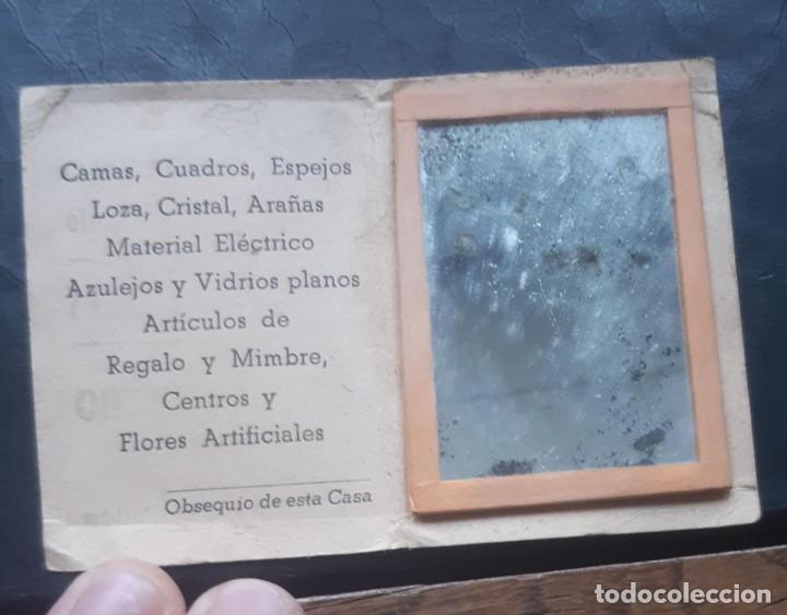 Coleccionismo: ESPEJO ANTIGUO PUBLICITARIO MUEBLES EUSEBIO MORENO QUINTANAR DE LA ORDEN CON MICKEY MOUSE 7,5 X 5,5
