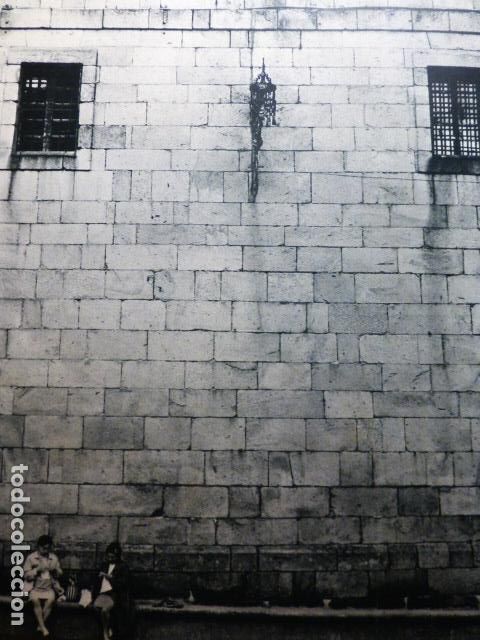 Coleccionismo: SANTIAGO DE COMPOSTELA DETALLE URBANO ANTIGUA LAMINA A&Ntilde;OS 50