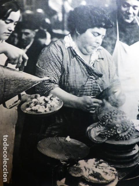 Coleccionismo: SANTIAGO DE COMPOSTEAL PULPEIRAS ANTIGUA LAMINA A&Ntilde;OS 50