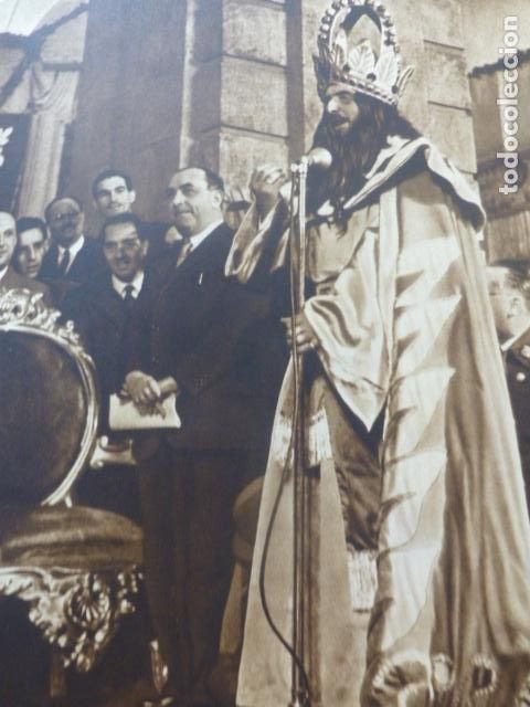 Colecionismo: SEVILLA CABALGATA DE REYES GASPAR SALUDA POR RADIO ANTIGUA LAMINA HUECOGRABADO A&Ntilde;OS 40