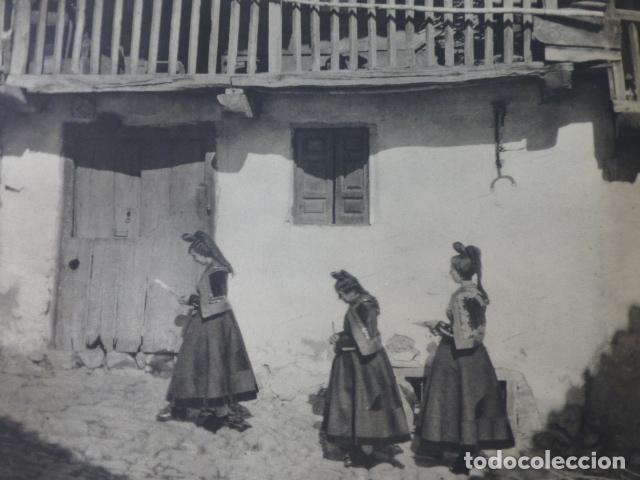 Collecting paper: CANDELARIO BEJAR SALAMANCA MUJERES ANTIGUA LAMINA HUECOGRABADO A&Ntilde;OS 40