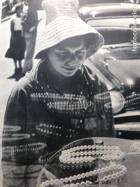 Coleccionismo: MANACOR MALLORCA CONTEMPLANDO PERLAS ANTIGUA LAMINA A&Ntilde;OS 50
