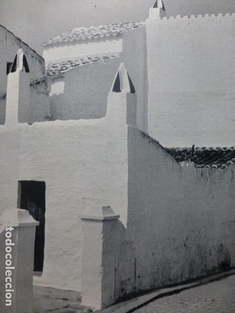 Coleccionismo: MERCADAL MENORCA DETALLE URBANO ANTIGUA LAMINA A&Ntilde;OS 50