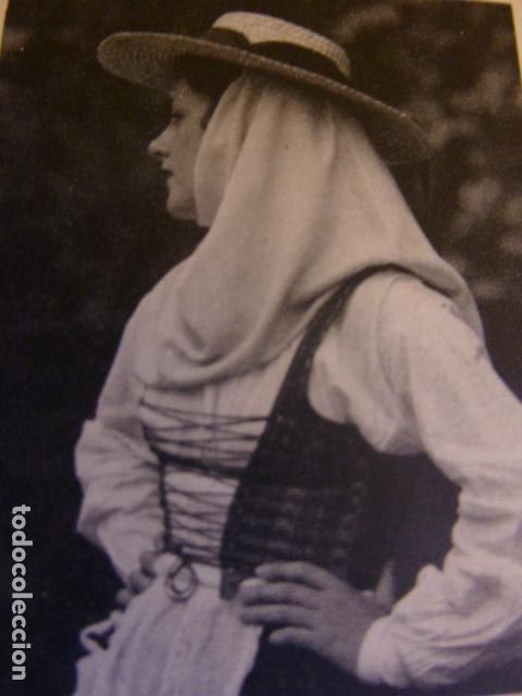 Coleccionismo: SANTA CRUZ DE LA PALMA MUJER ANTIGUO HUECOGRABADO TIPO CROMO A&Ntilde;OS 50