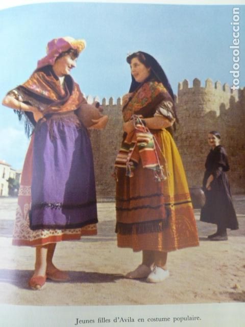 Coleccionismo: AVILA MUJERES EN TRAJE TIPICO ANTIGUA LAMINA A&Ntilde;OS 50