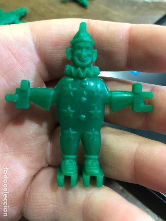 Coleccionismo: FIGURA MU&Ntilde;ECO DE MONTAJE - DETERGENTE - DULCES - COLECCION - MEDIDA 5,5 CM
