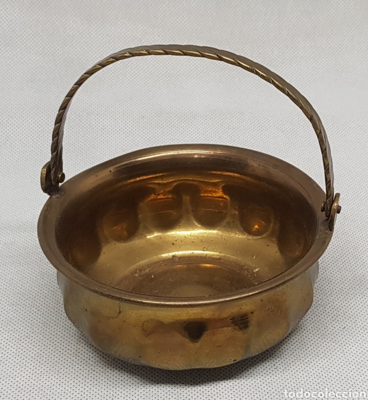 Collectionnisme: Cuenco bronce - 8 cm - diametro - car178
