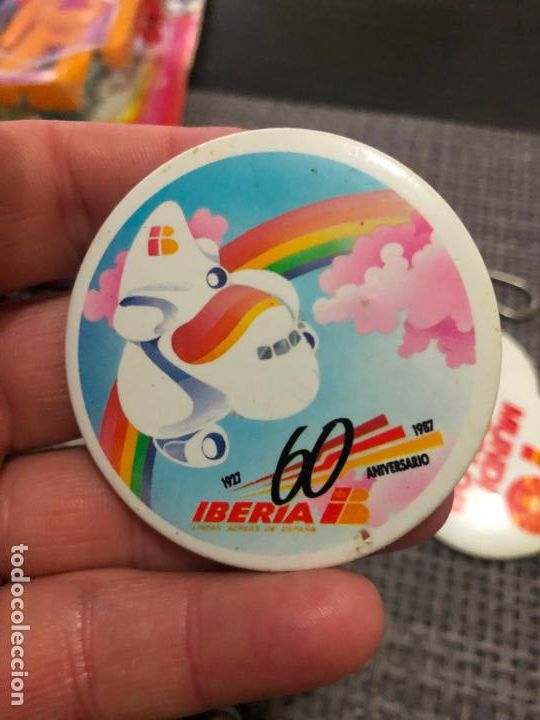 Coleccionismo: CHAPA 60 ANIVERSARIO DE IBERIA