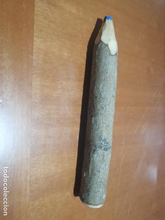 Colecionismo: LAPIZ DE MADERA. COLOR AZUL. GRANDE. 15 CM. DE LARGO. BUEN ESTADO. DIFICIL