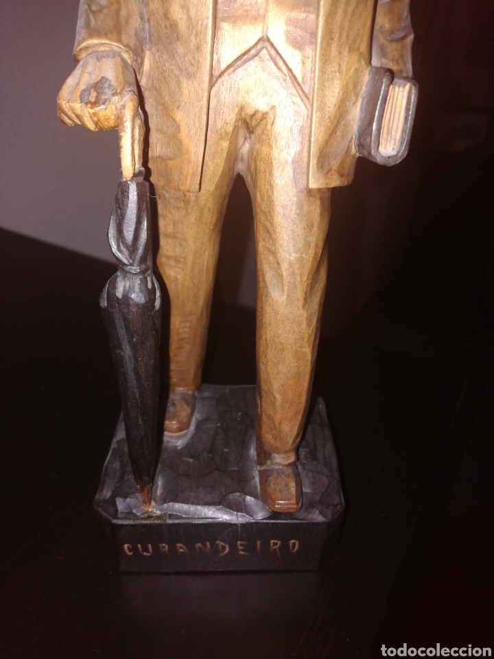 Coleccionismo: Figura tallada en madera curandeiro - Foto 2