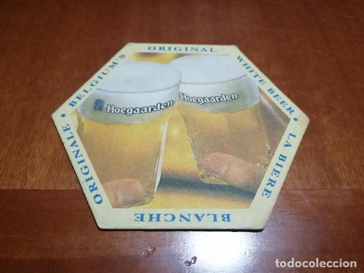 Colecionismo: HOEGAARDEN.  POSAVASOS. CART&Oacute;N. DOBLE CARA. BUEN ESTADO.