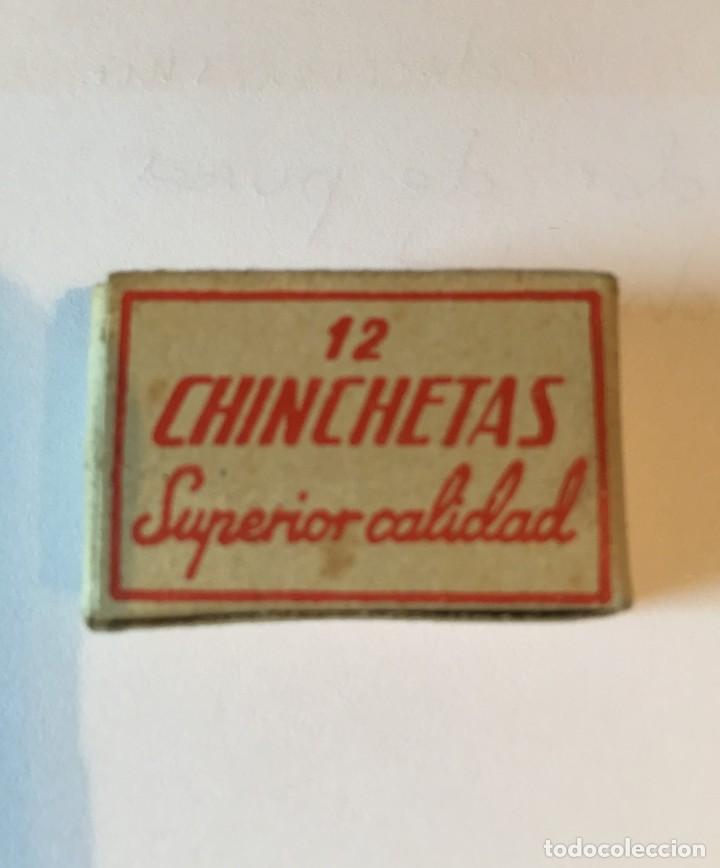 Coleccionismo: Caja de chinchetas antigua - Foto 1