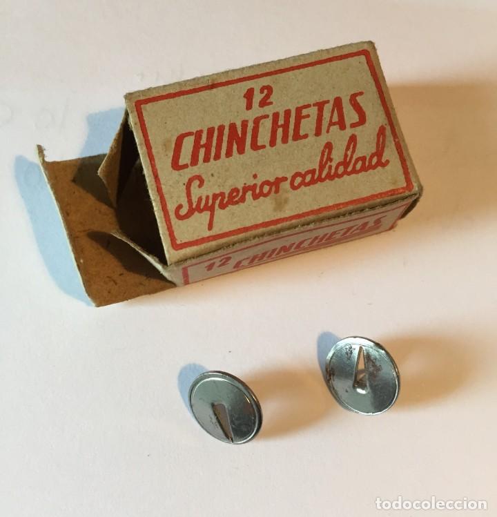 Coleccionismo: Caja de chinchetas antigua - Foto 2