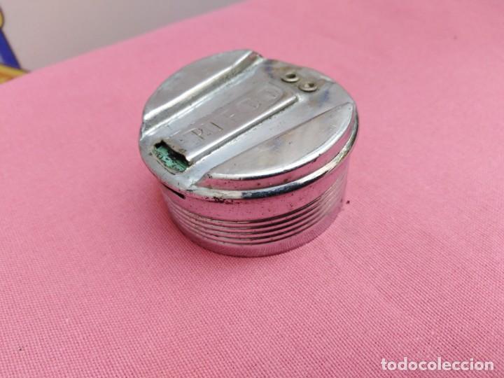 Coleccionismo: parte posterior o de cierre de linterna pifco - 4cm diametro - Foto 1