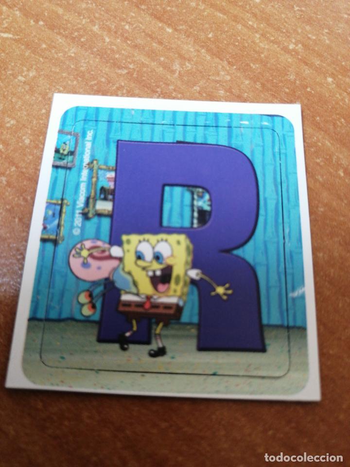 Coleccionismo: IMAN STAKS BOB ESPONJA DE GALLINA BLANCA (EL ABECEDARIO ) LETRA-R