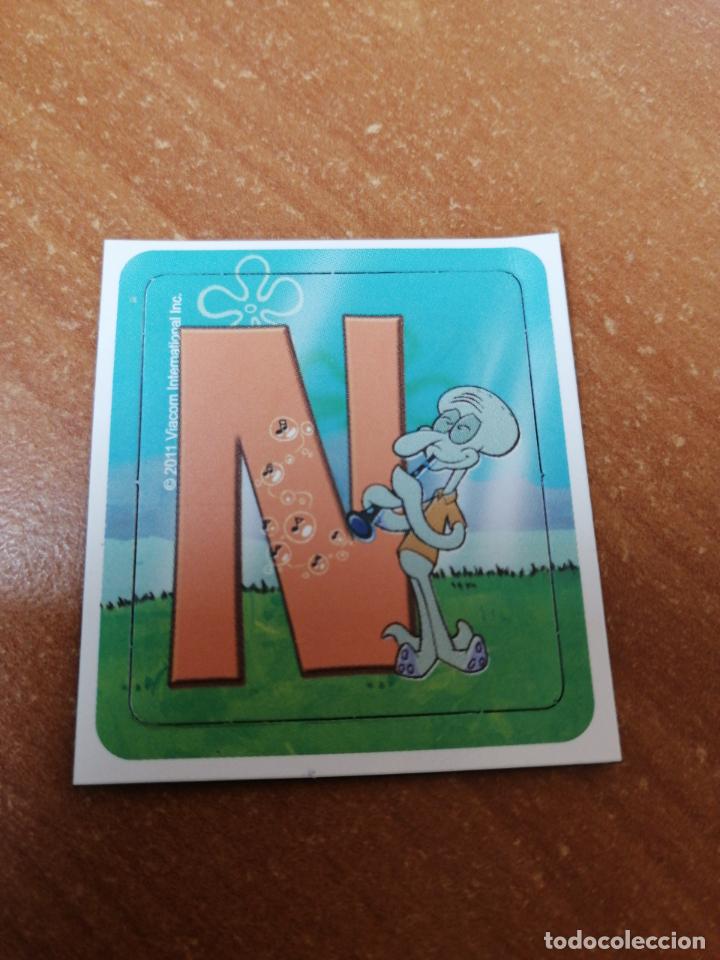 Coleccionismo: IMAN STAKS BOB ESPONJA DE GALLINA BLANCA (EL ABECEDARIO ) LETRA-N