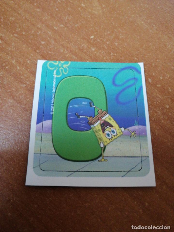 Coleccionismo: IMAN STAKS BOB ESPONJA DE GALLINA BLANCA (EL ABECEDARIO ) LETRA-O