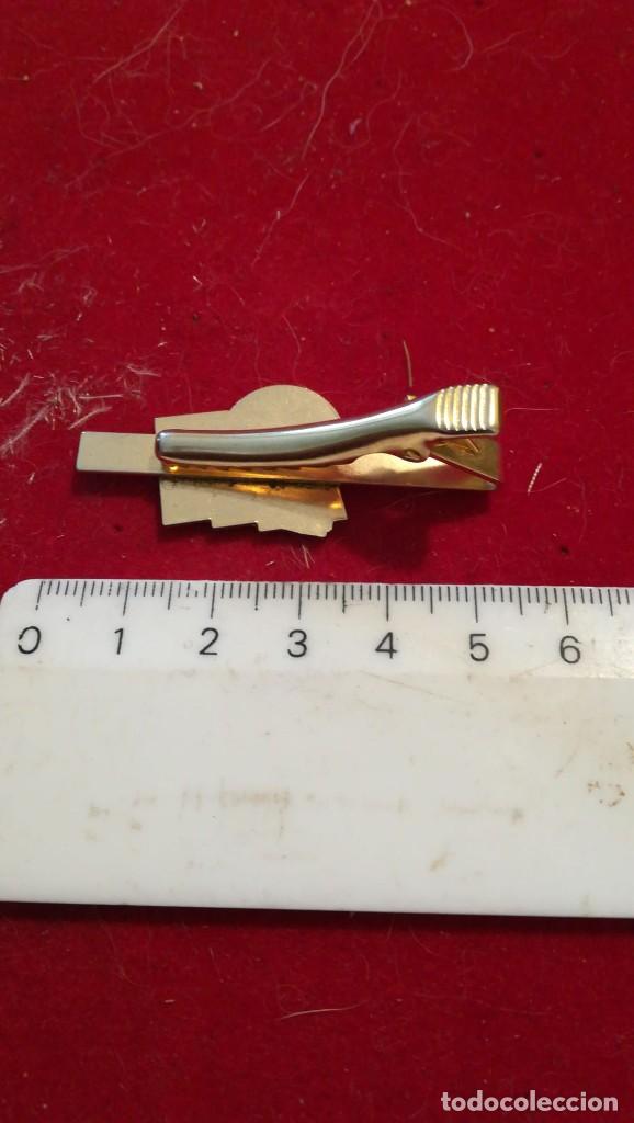 Coleccionismo: PASADOR CORBATA SUNNY BOY - Foto 2