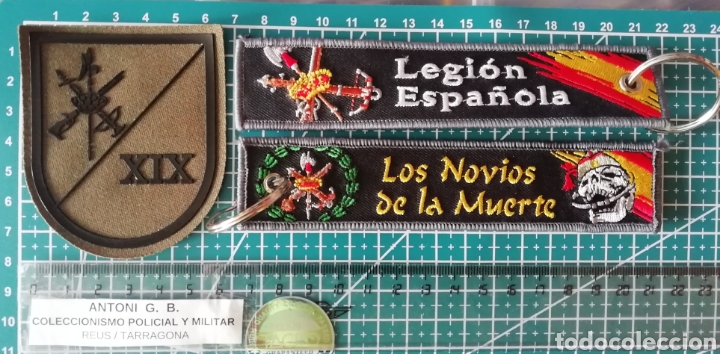 Coleccionismo: Lote 1 Llavero bordado y 1 parche XIX LEGI&Oacute;N ESPA&Ntilde;OLA LOS NOVIOS DE LA MUERTE EJERCITO TIERRA