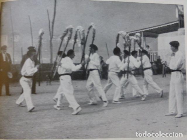 Collectionnisme: PASAJES GUIPUZCOA DANZA TIPICA ANTIGUA LAMINA HUECOGRABADO A&Ntilde;OS 20