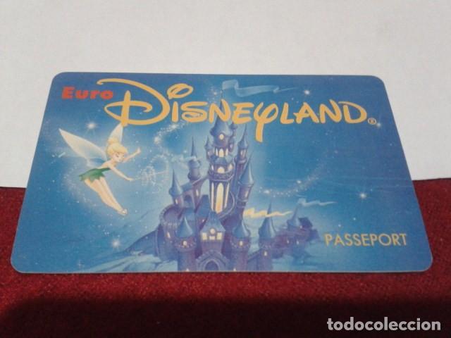Coleccionismo: ENTRADA TARJETA PLASTICO TARJETA PASE PASSEPORT EURO DISNEYLAND PARIS DISNEY a&ntilde;o 1994 CAMPANILLA
