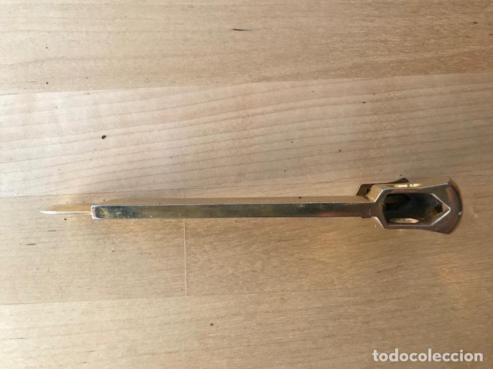 Coleccionismo: Cortapuros dorado CTS - Foto 4