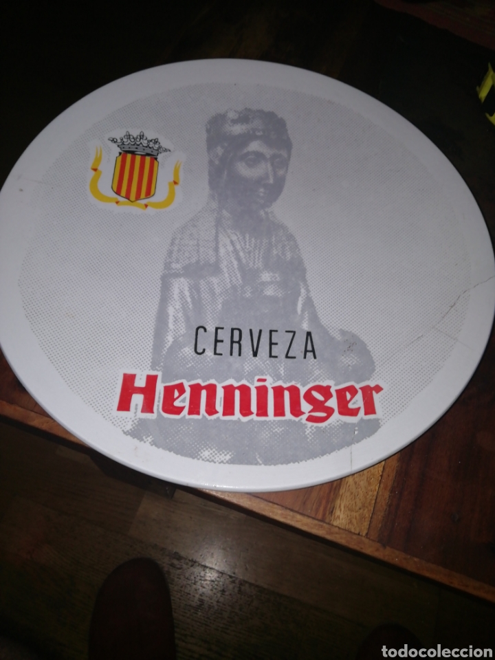Coleccionismo: Plato de la cerveza HENNINGER - Foto 1