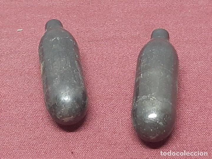 Coleccionismo: PAREJA DE VALVULAS / CARGAS DE SIFON.. - Foto 4