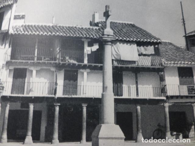 Colecionismo: PUEBLA DE MONTALBAN TOLEDO PLAZA MAYOR ANTIGUA LAMINA HUECOGRABADO A&Ntilde;OS 50
